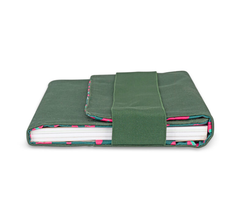 etui ochronne na książkę wild green zamkniete